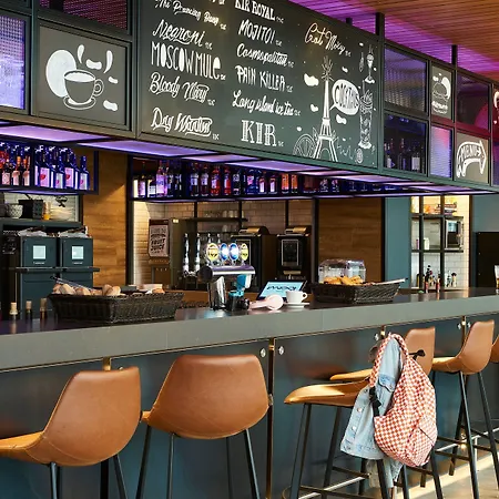 Moxy Paris Charles De Gaulle Airport 3*