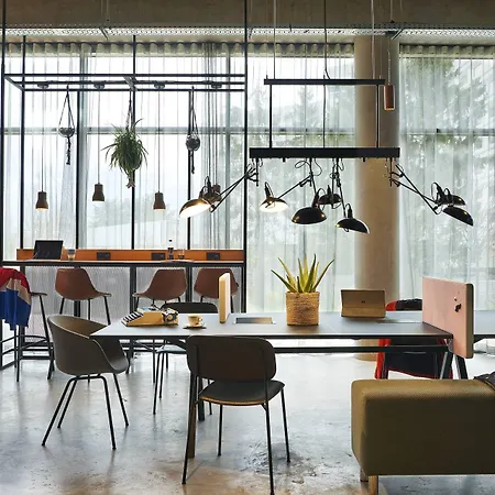 Moxy Paris Charles De Gaulle Airport 3*