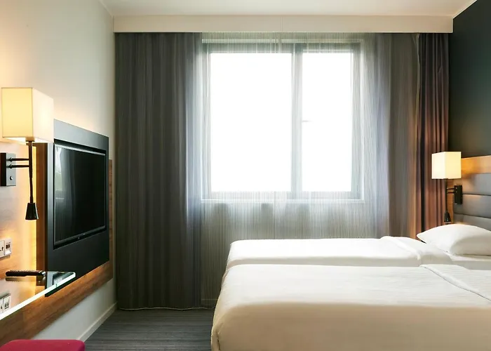 Hotel Moxy Paris Charles De Gaulle Airport Roissy-en-France