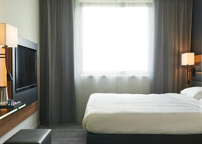 Hotel Moxy Paris Charles De Gaulle Airport Roissy-en-France