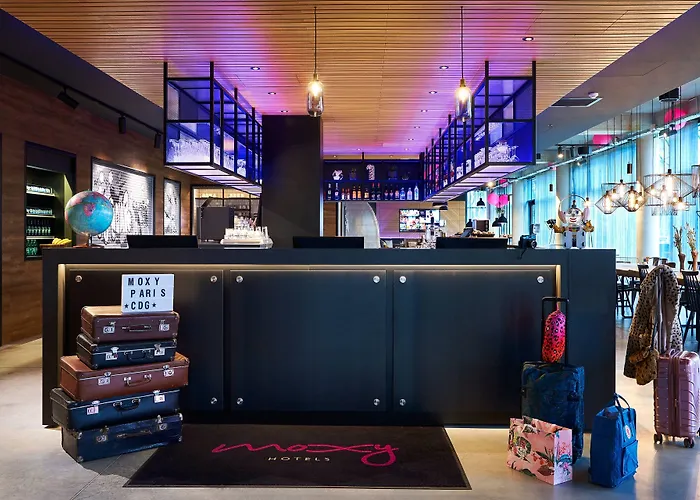 호텔 Moxy Paris Charles De Gaulle Airport 3*