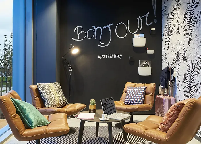 Hotel Moxy Paris Charles De Gaulle Airport