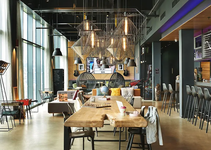 Moxy Paris Charles De Gaulle Airport 루와시 앙 프랑스