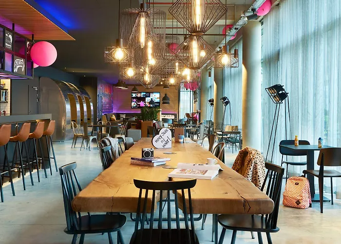 Moxy Paris Charles De Gaulle Airport Roissy-en-France