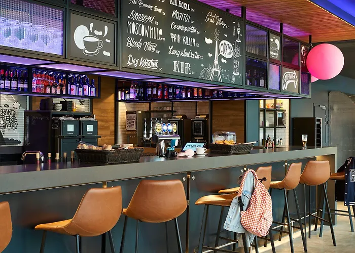 Moxy Paris Charles De Gaulle Airport 3*
