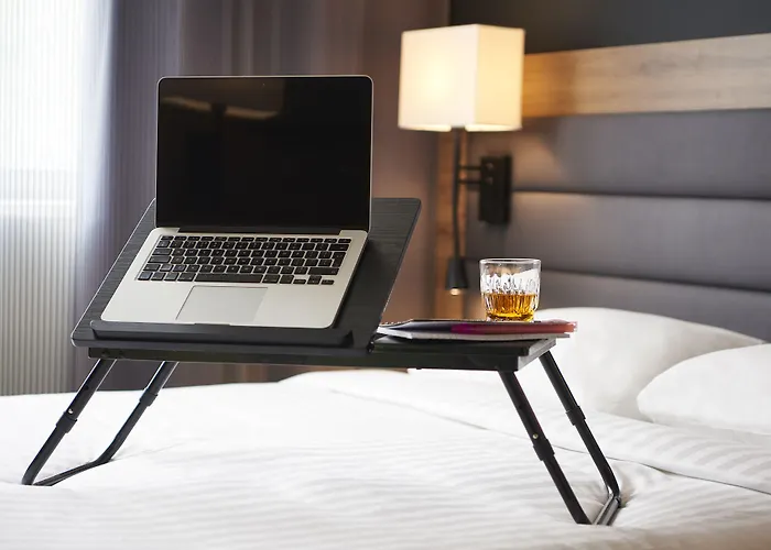 Hotel Moxy Paris Charles De Gaulle Airport Roissy-en-France