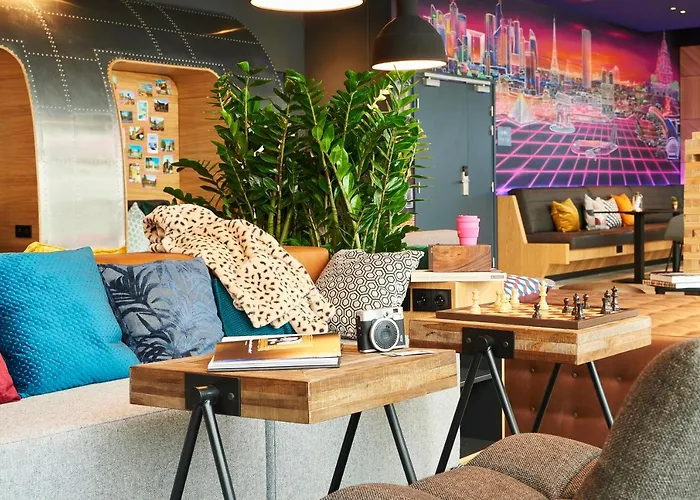Hotel Moxy Paris Charles De Gaulle Airport